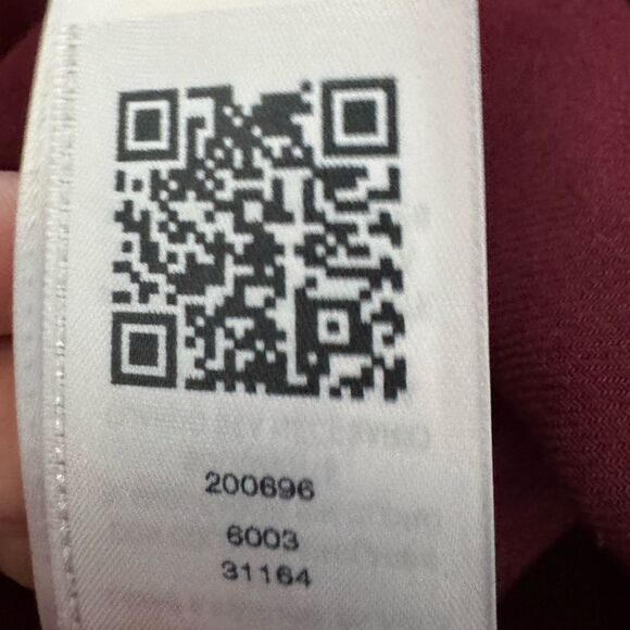 True Religion Utility Shirt Womens L Burgundy Long Sleeve Roll Tab Button Up NWT - Picture 10 of 11